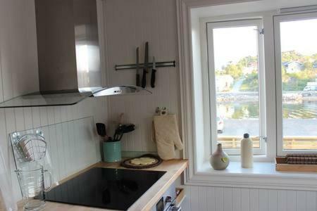 Koselig Hus Naert Havet I Lofoten, Kabelvåg Kültér fotó